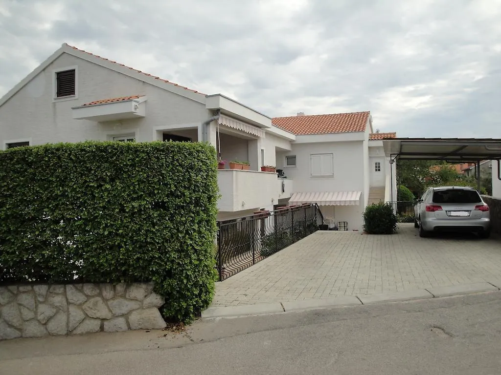 Villa Maria Krk Town Apartment