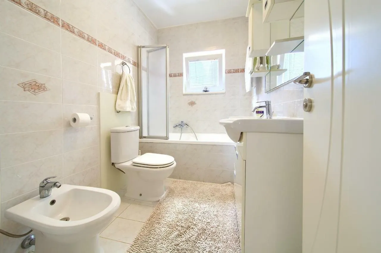 公寓 Villa Maria 克尔克