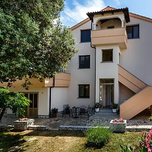  Apartment Rimbaldo