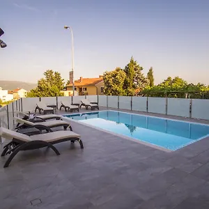 & Krk Apartman